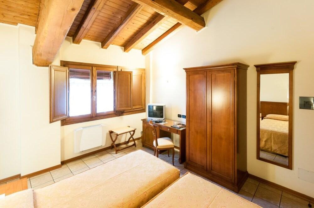 Hotel Fondo Catena Ferrara Eksteriør billede